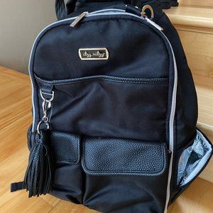 Itzy Ritzy Black Diaper Bag